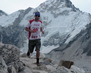 Everest Marathon Lodge Tenzing Hillary Nepal | Snow Leopard